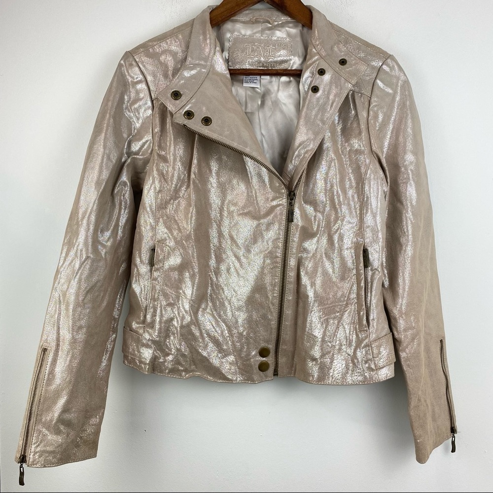 Live A Little size Medium Women’s Beige Metallic Leather Biker Moto Jacket